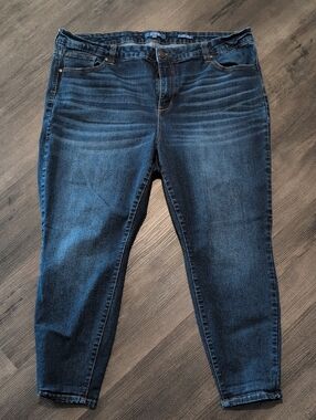 Revery Mid Rise Skinny Ankle Jean - Sz 20W